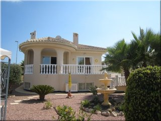 Benijofar 4 Beds 3 Baths villa