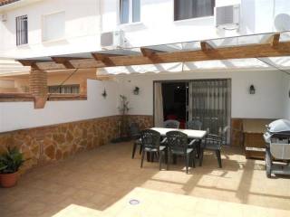 Town House - Excellent townhouse in..