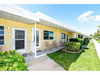 Town House For Sale: 6006 Midnight Pass..