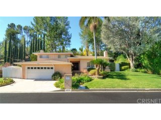 4613 Conchita Way | Tarzana, California..