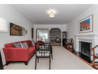 2 bedroom Co-op For Sale: Larchmont..