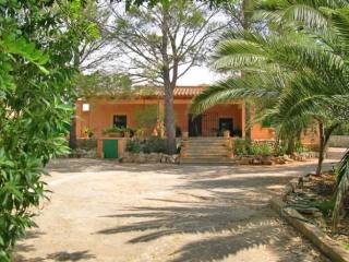 Finca with panoramic views in Llucmajor