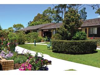 Forestville Retirement Village -..