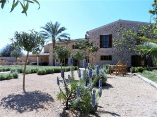 Magnificent country estate in Santa..