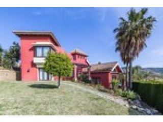 5 Bedrooms - Villa - Malaga - For Sale
