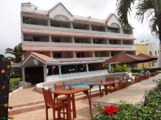 1 bedroom Property For Sale: Yellow..