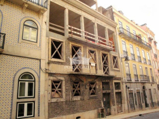 Building For Reconstruction With View..