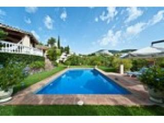 4 Bedrooms - Villa - Malaga - For Sale