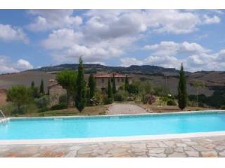 Apartment With Garden + Shared Pool..