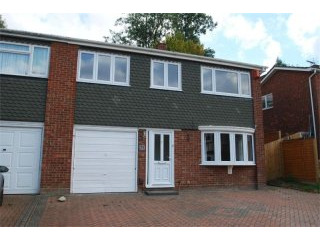 5 Bedroom Semi-Detached House