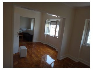 Lisbon T4 Apartment with Amazing..