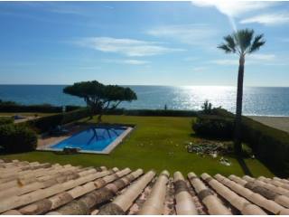 Villa for sale in La Cancelada Playa..