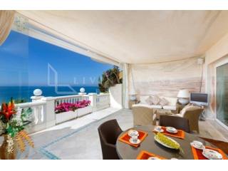 3 Bedrooms - Apartment - Malaga - Resale