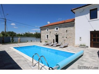 Renovirana stara kamena kuća! Otok krk, Dobrinj