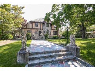 4 bedroom House For Sale: 126 Millard..