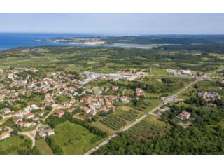 UNIKATNO ZEMLJIŠTE - TOP PRILIKA ZA INVESTITORE
