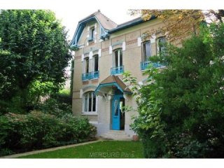 4 bedroom House For Sale: 75016 PARIS