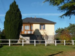 Detached House with Garden