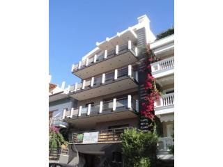B257 - Building consisted of 4 floors..