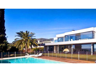 Luxurious 8 Bedroom Sea View Villa..