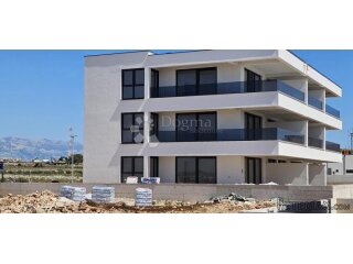 Apartman S9 – apartman s terasom i pogledom na more