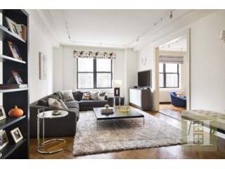 4 bedroom Apartment For Sale: 905 WEST..