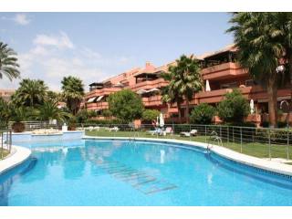 PENTHOUSE FOR SALE IN PUERTO BANUS
