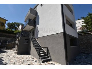 Apartman na 1.katu! Okolica grada Krka!