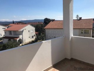Grad Krk-dvosobni apartman na odličnoj lokaciji!