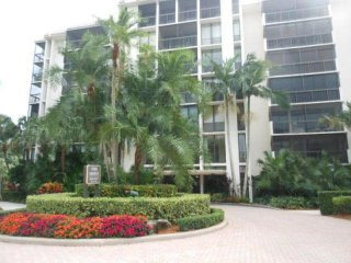 1915 Bridgewood Dr, Boca Raton, FL -..