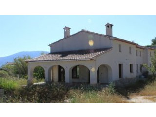 8 Bedroom 4 Bathroom Finca for sale in..