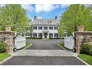 6 bedroom House For Sale: 743 Lake..