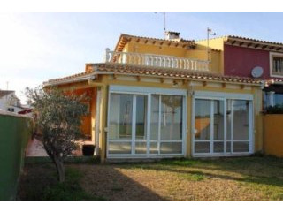 3 Bedrooms - Villa - Alicante - For Sale