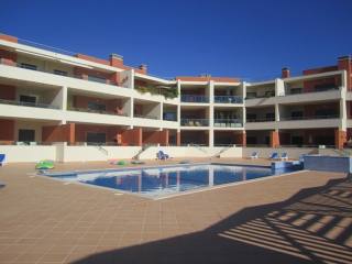 3 Bedrooms - Apartment - Algarve - For..