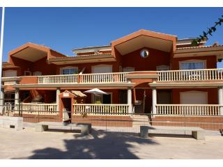 3 bedroom, 2 bathroom Apartment 115m2
