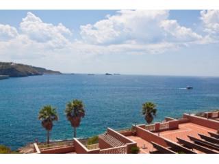 Nice First Sea Line Apartment With..