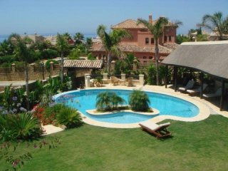 6 bedroom House For Sale: Marbella