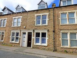 4 bedroom, Terraced House house for sale