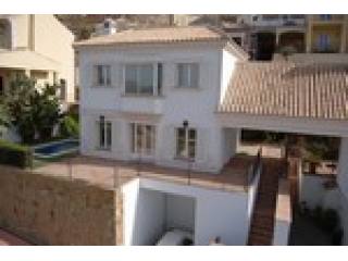 2 Bedrooms - Villa - Malaga - For Sale