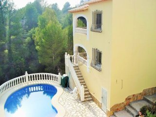 Charming Villa With Mountain Views, 4..