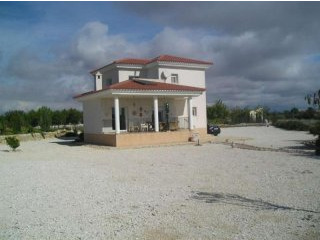 Modern living close to town (Ref...
