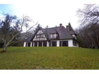 6 bedroom House For Sale: 27150..