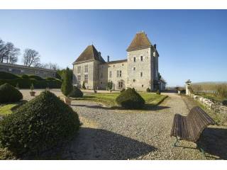 Imposing Listed Chateau In 23ha Of Land..