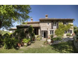 6 bedroom House For Sale: Acqualoreto..