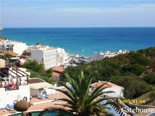 West Algarve 2 Bed Apartment With Sea..