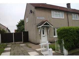2 bedroom Terraced House to rent in..