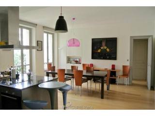 3 bedroom Flat For Sale: 75007 PARIS