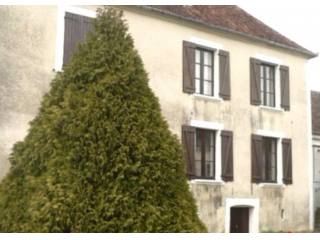 Good Rural Location, Village House