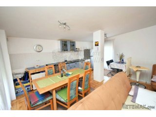 Prekrasan dvoetažni apartman u gradu Krku!