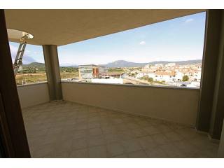 2 Bedrooms - Attic - For Sale